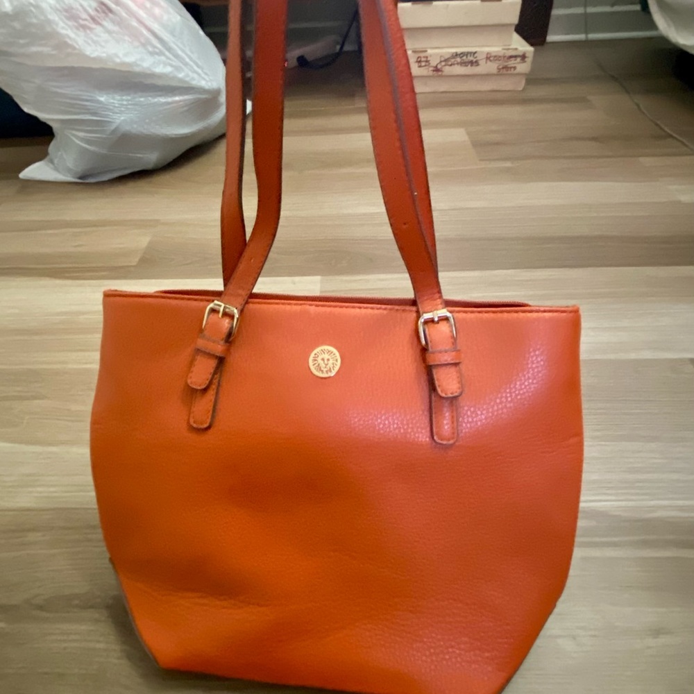 Shoulder bag